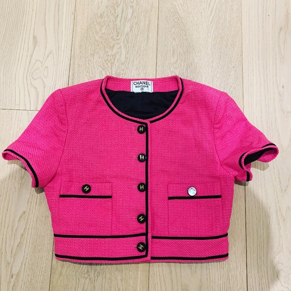 CHANEL Jackets & Blazers - RARE Vintage Chanel Pink Tweed Crop Blazer